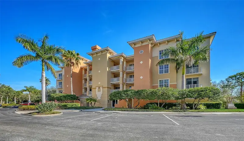 6465 Watercrest Way #301, FL