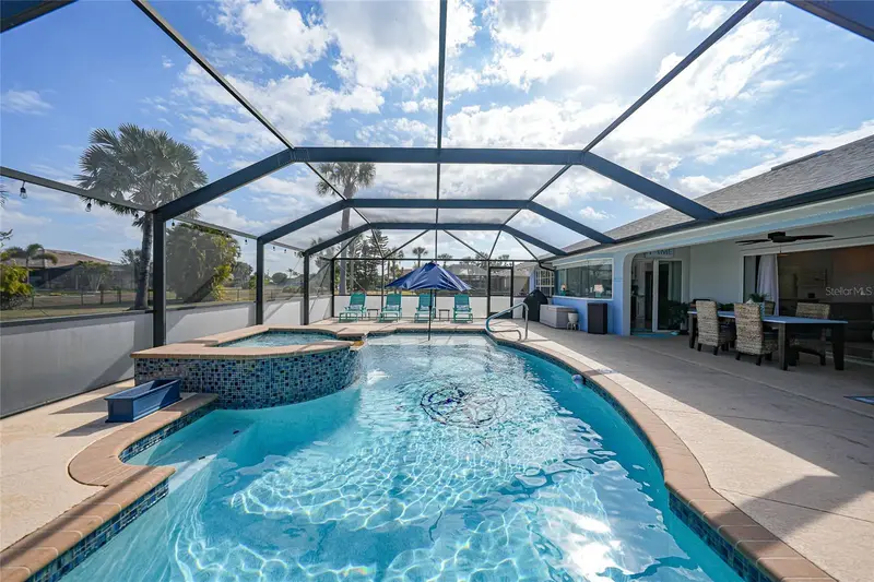 600 Royal Poinciana, FL