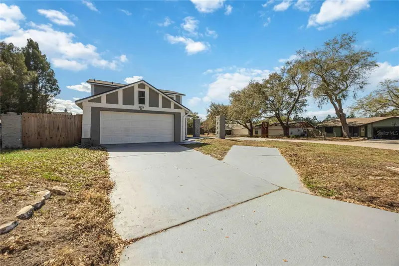 1675 Sailpoint Dr, FL