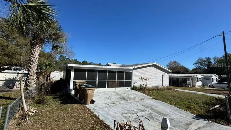 15317 Old Chisholm Trl, FL