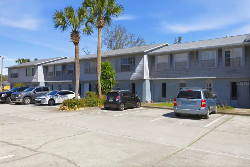 175 Yorktowne Dr #21, FL