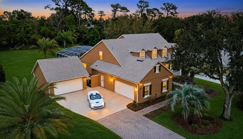 341 Glen Club Dr, FL