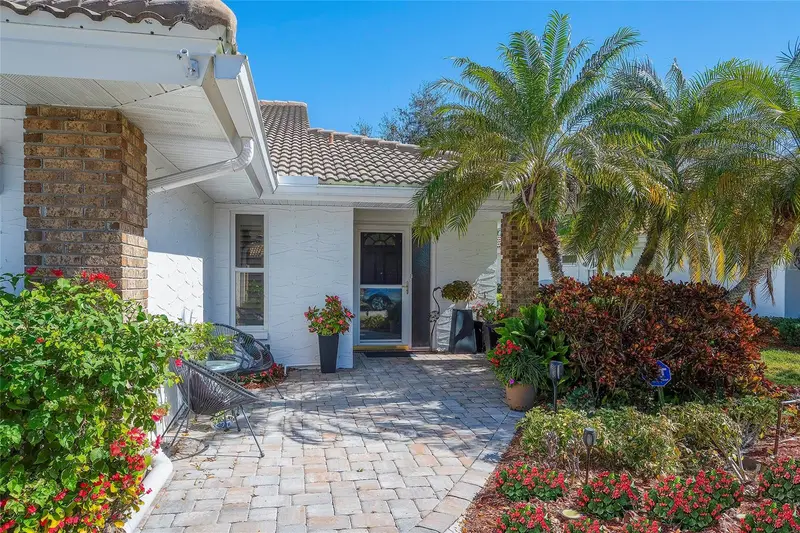5803 Garden Lakes Dr, FL
