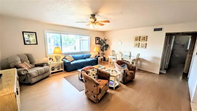360 Base Ave E #424, FL