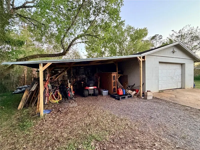 498 King Charles Cir, FL