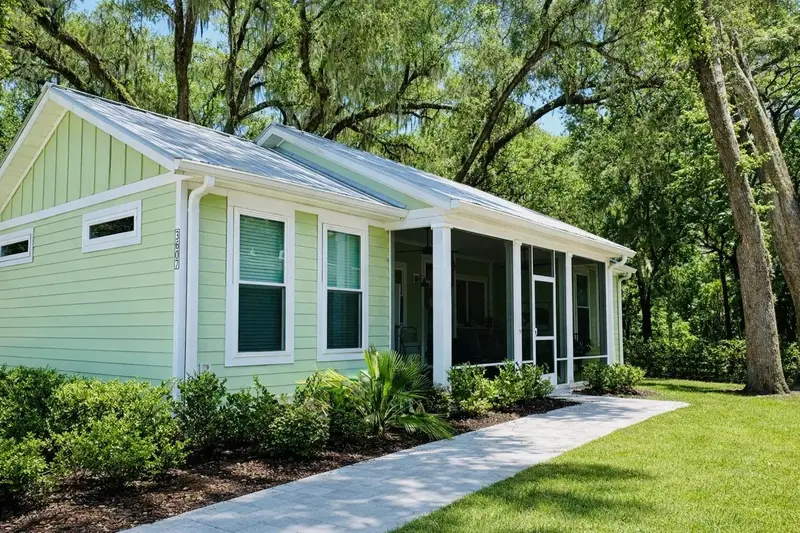 3607 Umbrella Tree Ln, FL