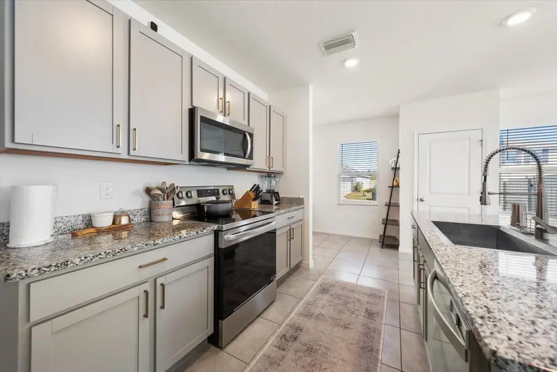 16176 Soft Fern Trce, FL