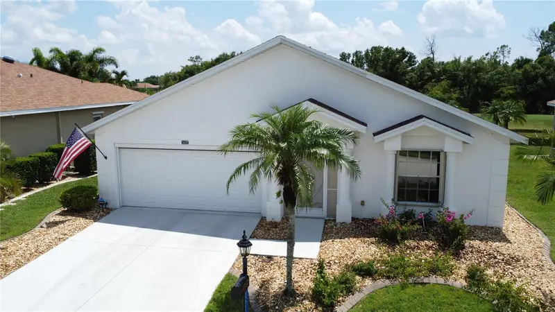 24327 Buckingham Way, FL