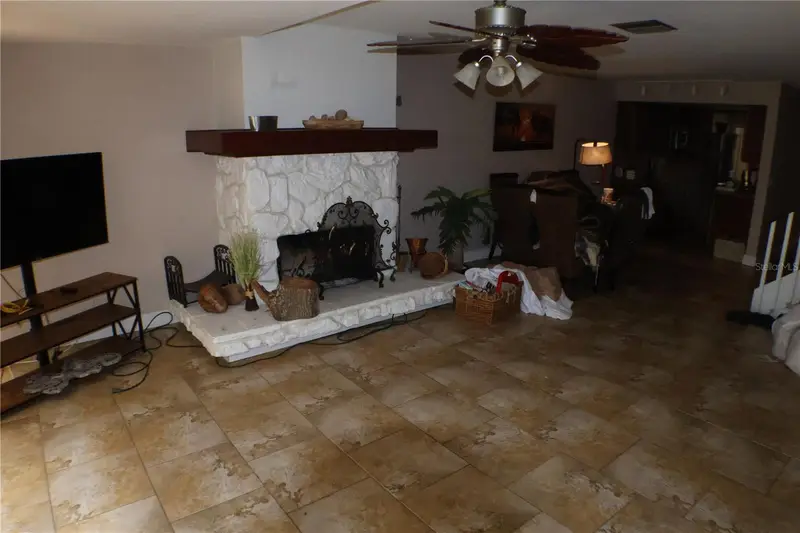 3003 Finsterwald Dr #3, FL