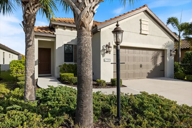 229 Livorno Way, FL