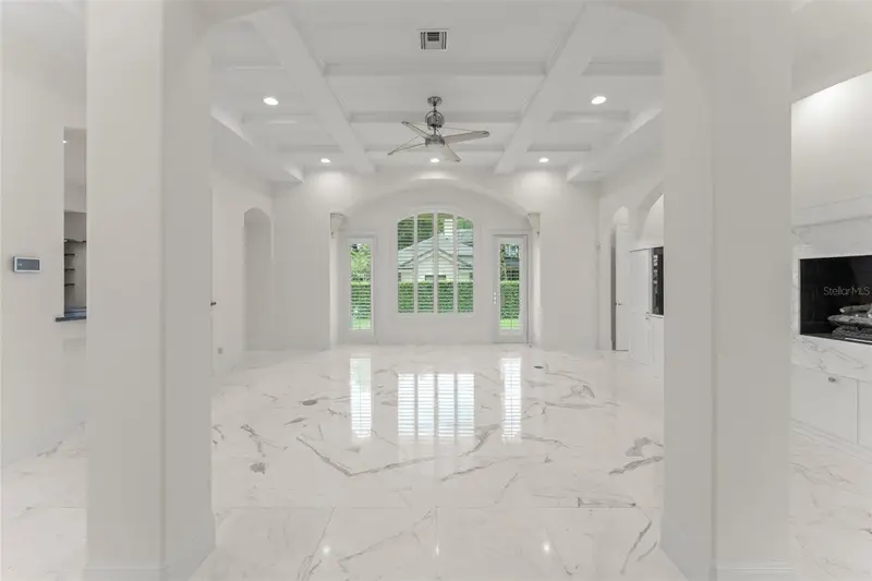9701 Lake Isleworth Ct, FL