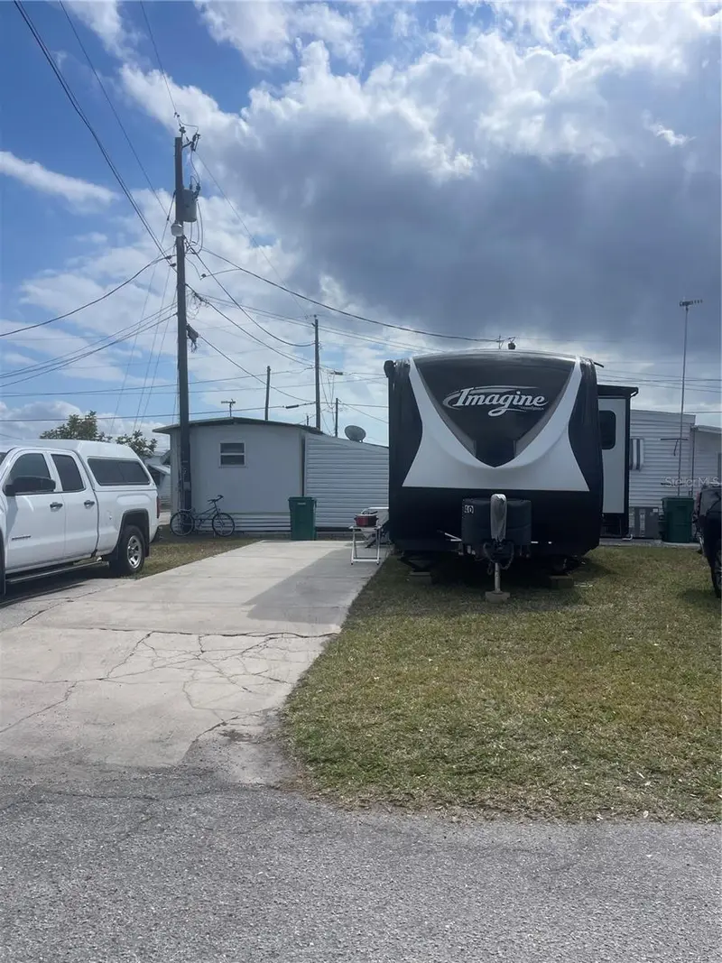40 Illinois St, FL