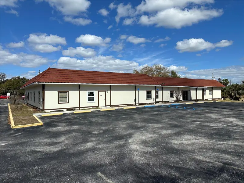 401 E North Blvd #101, FL