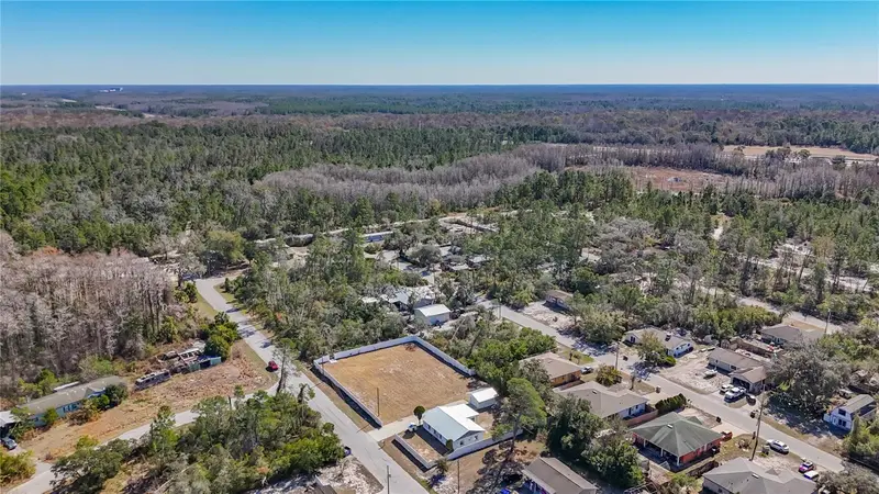 12832 Mountain Rd, FL