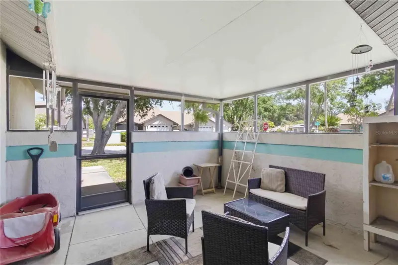 311 40th Ct W, FL