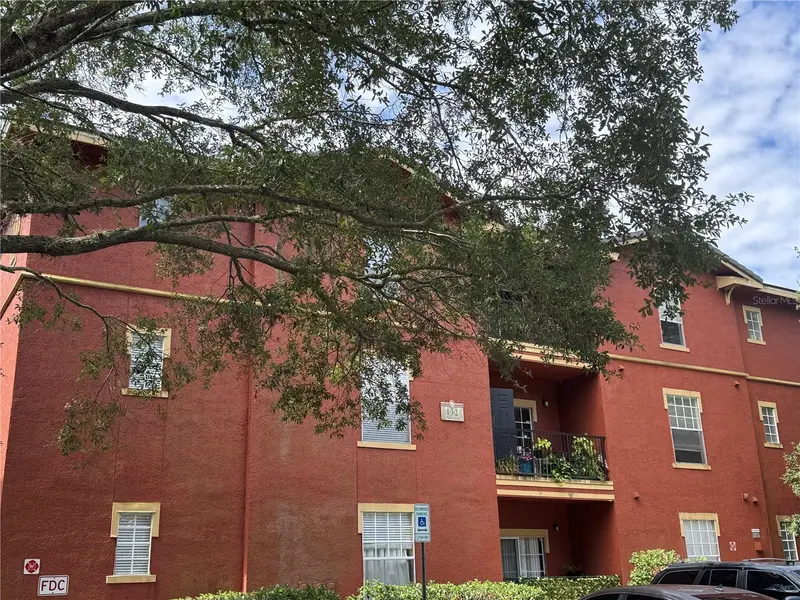 132 Vista Verdi Cir #136, FL