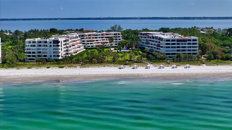 1445 Gulf Of Mexico Dr #101, FL