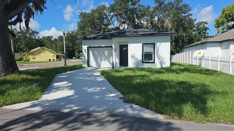 1216 S Pomegranite Ave, FL
