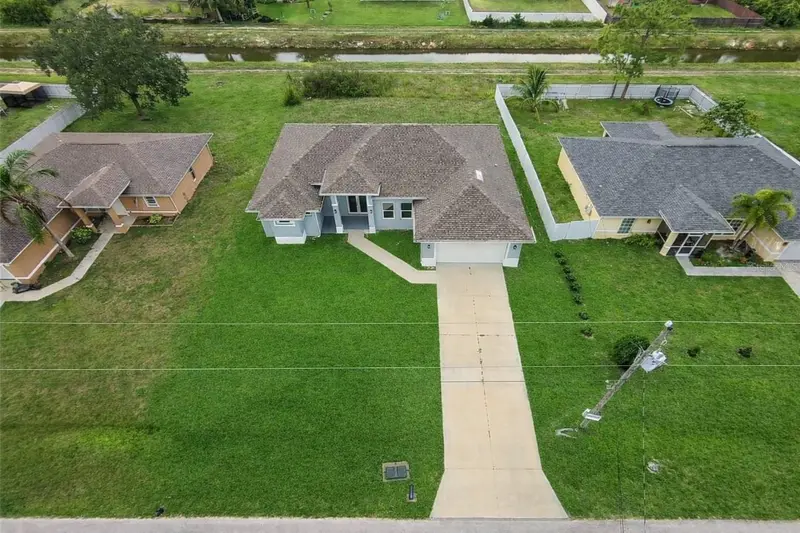1043 Albert Ave, FL