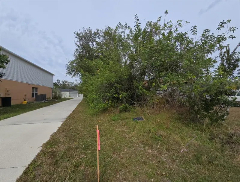 705 Wombat Way, FL