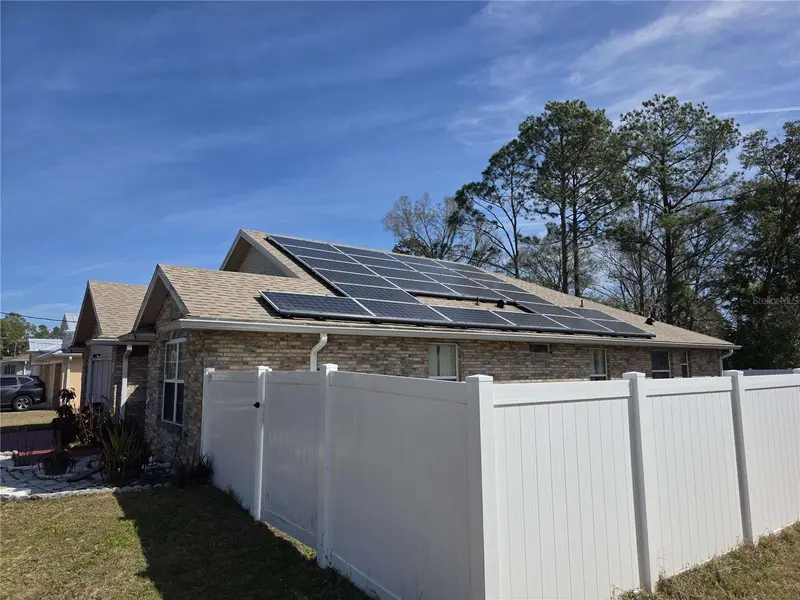 34 Praver Ln, FL