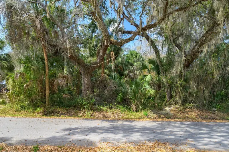 00 W Beach Pkwy #0, FL