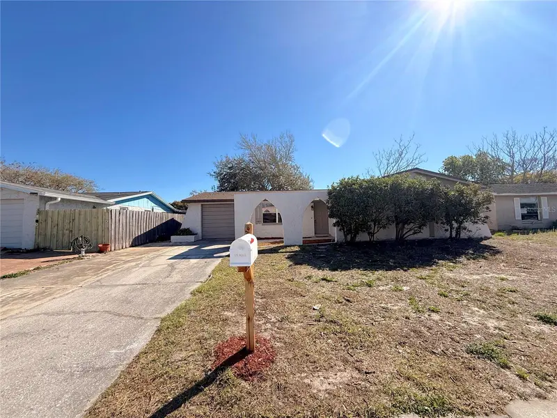9124 Cochise Ln, FL