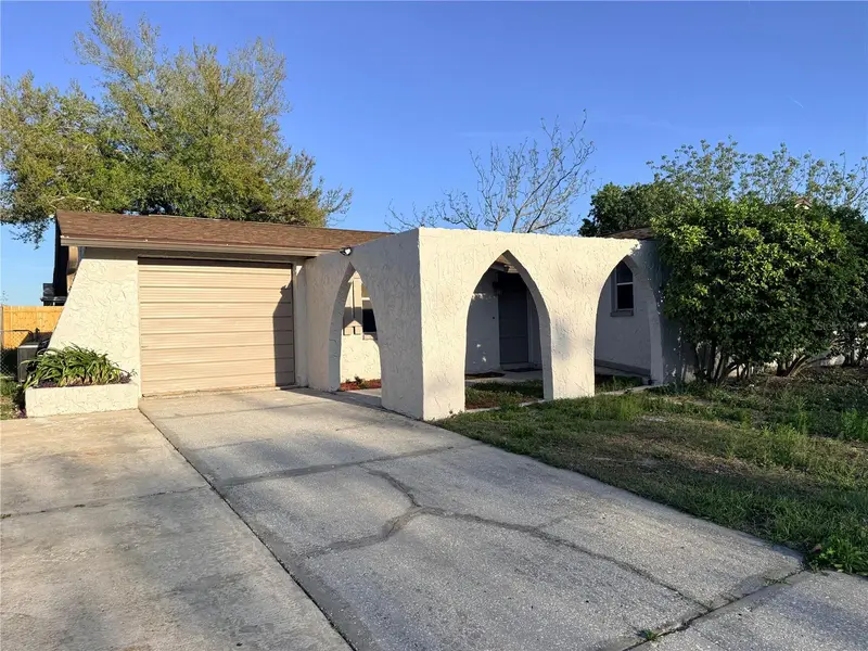 9124 Cochise Ln, FL