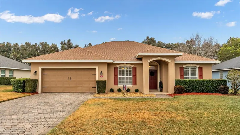 781 Country Walk Cv, FL