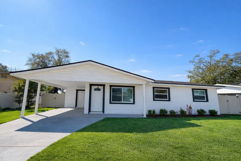 509 Clayton Cir, FL