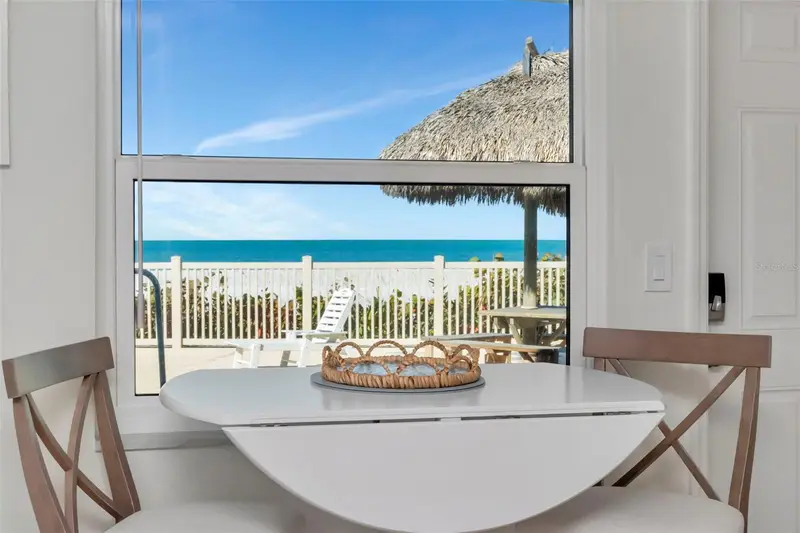 2700 Gulf Blvd #2w, FL