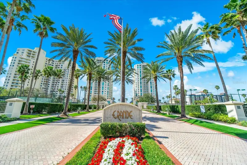 1180 Gulf Blvd #1504, FL