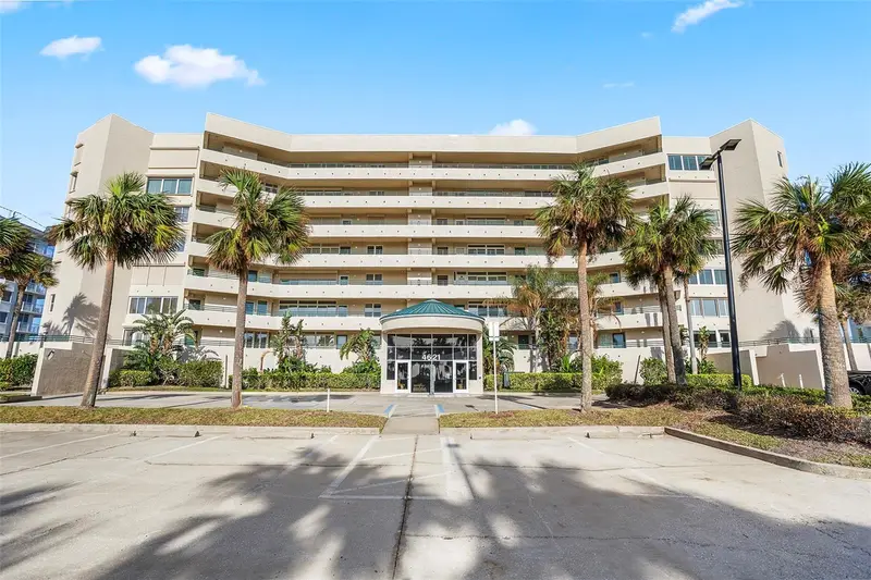 4621 S Atlantic Ave #7101, FL