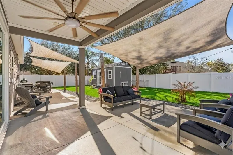 13 Lemay Pl, FL
