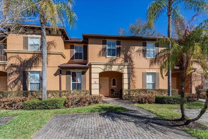 232 La Mirage St, FL