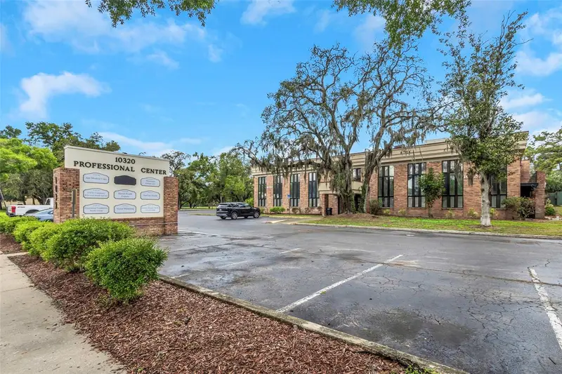 10320 N 56th St #200-210, FL