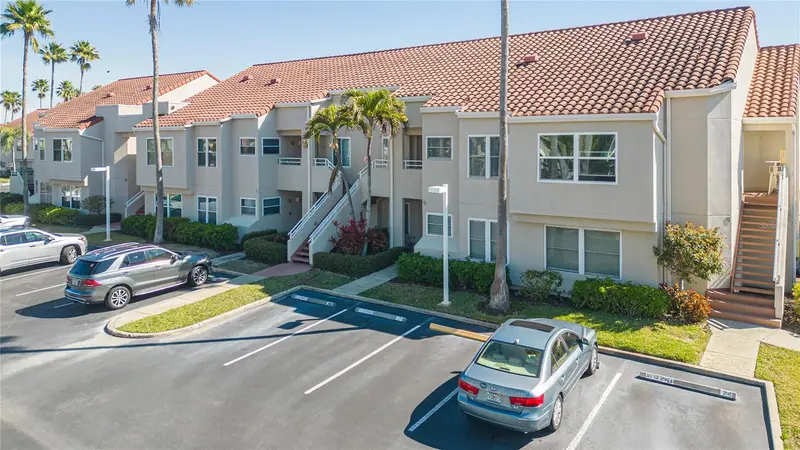 6080 Bahia Del Mar Cir #113, FL