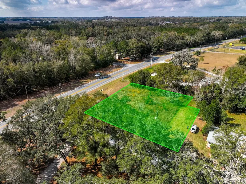 106 Nw Fat Cat Ct, FL