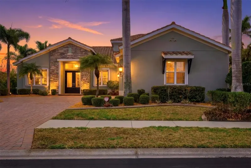 20123 Passagio Dr, FL
