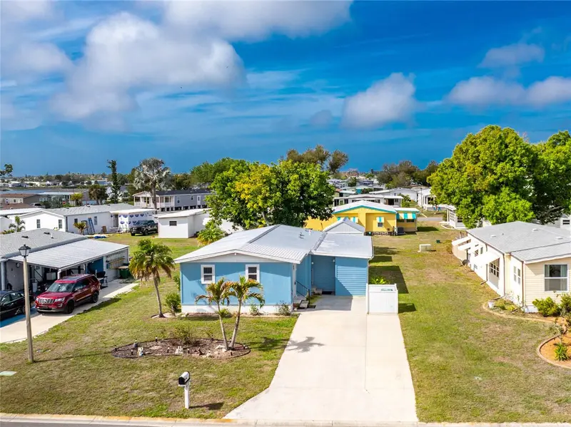 6161 Oriole Blvd, FL
