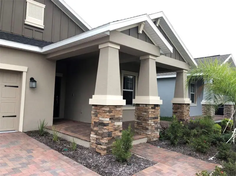 10229 Lovegrass Ln, FL