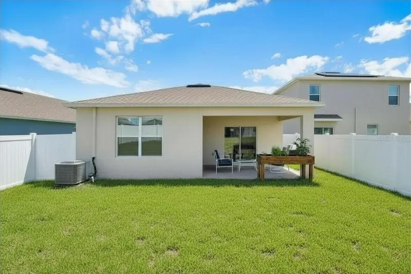 929 August Sky Dr, FL