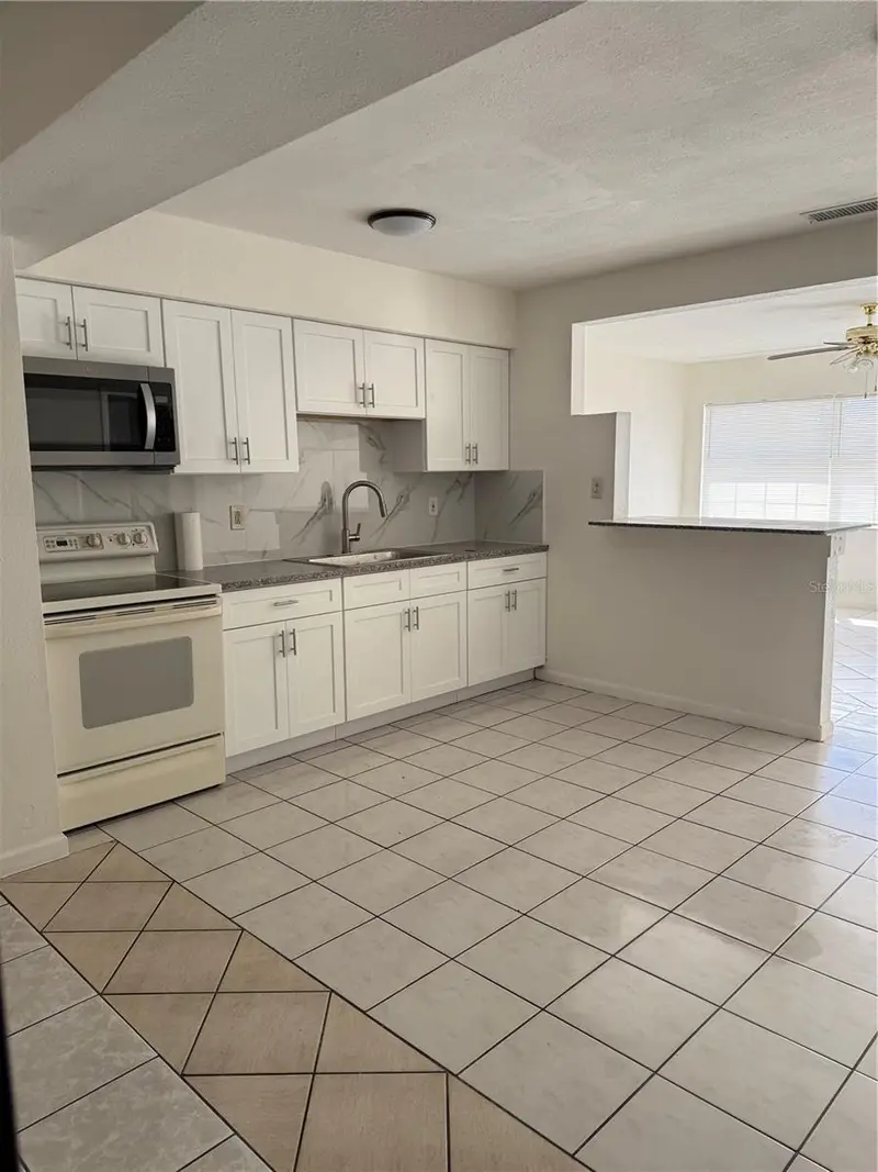 4737 56th Ave N, FL