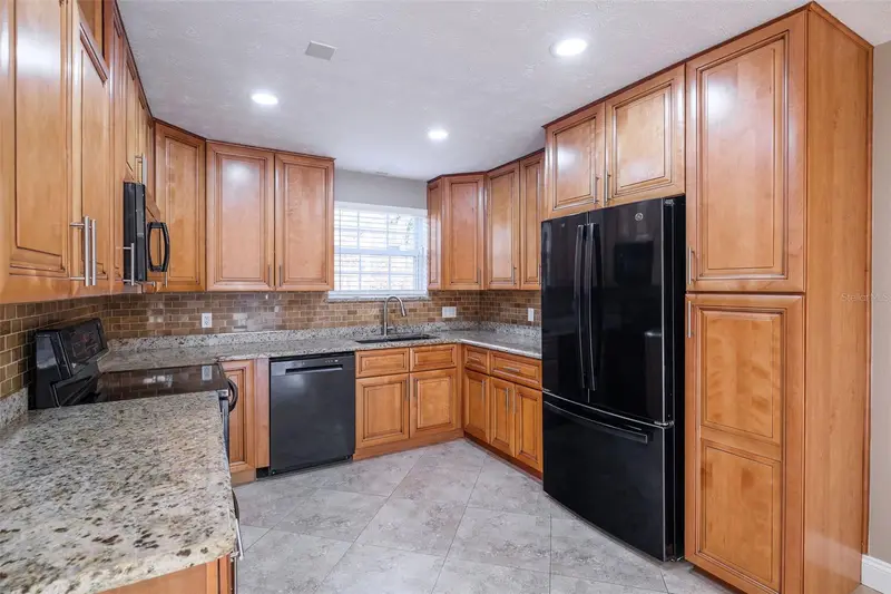 4388 Lake Underhill Rd #21c2, FL