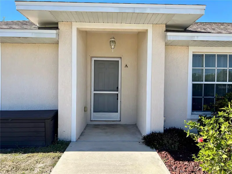 6795 David Blvd #A, FL