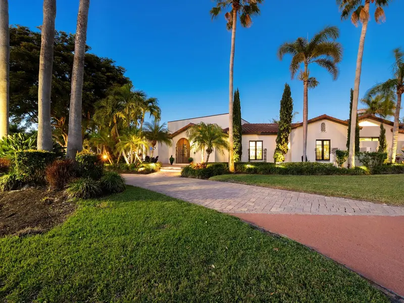 319 Bird Key Dr, FL
