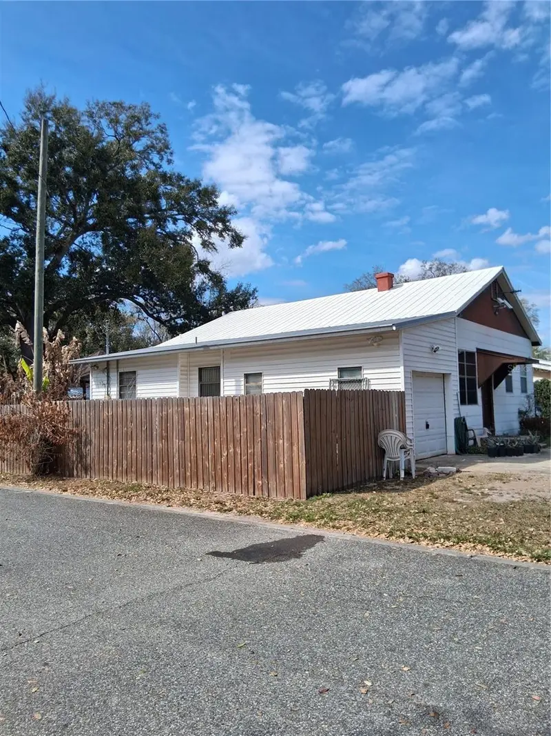 9328 7th Ave, FL