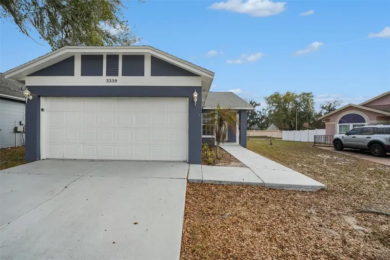 3339 Queens Cove Loop, FL
