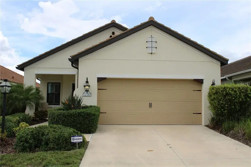 12749 Coastal Breeze Way, FL