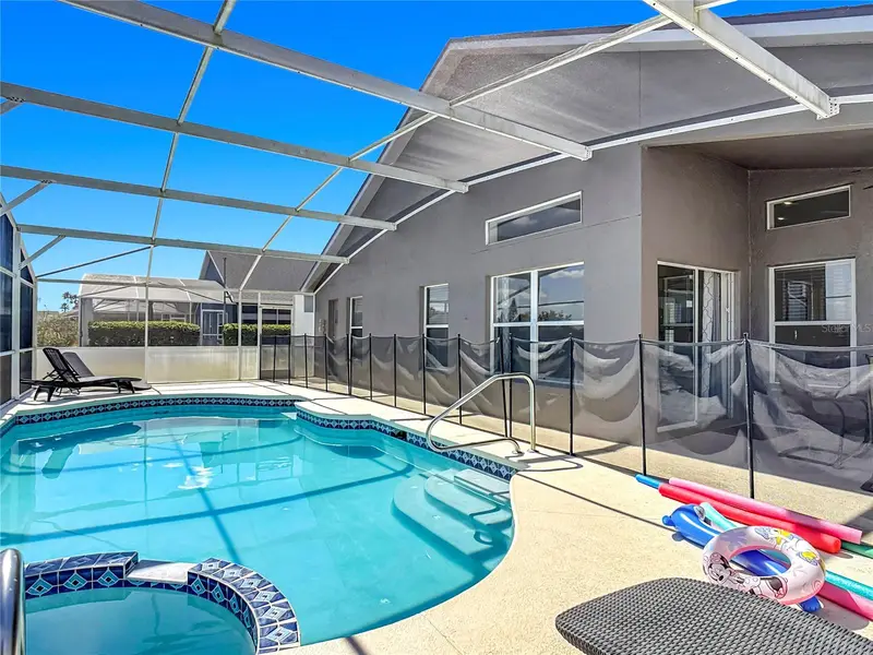 314 Lockbreeze Dr, FL
